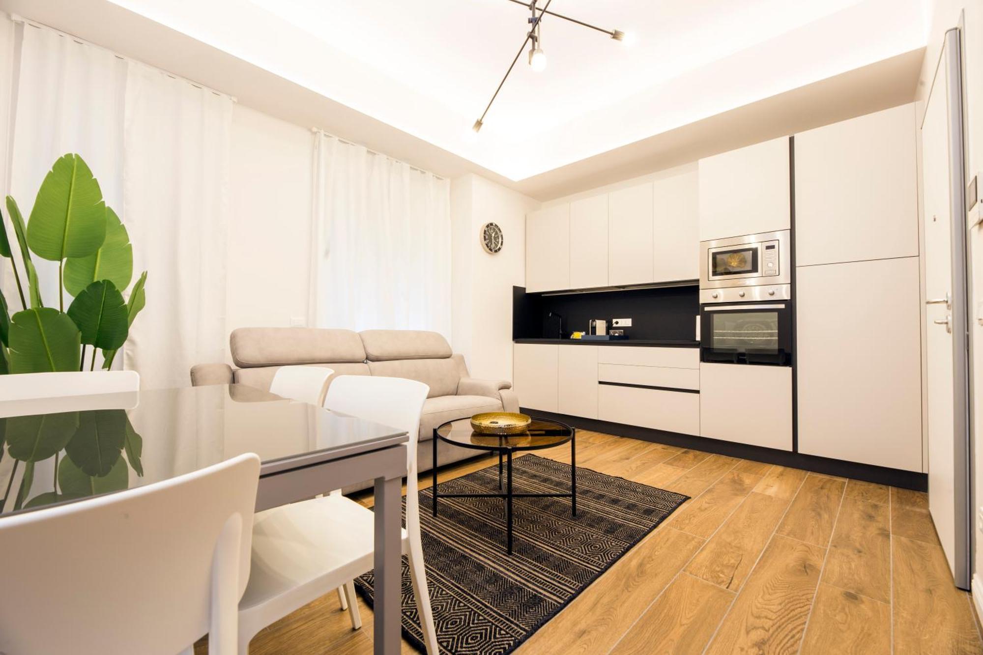 Joivy Elegant Flats In The Centre Of Apartment